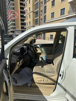 تويوتا لاندكروزر برادو